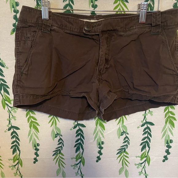 Size 9 Mossimo Short Lowest Rise Brown Shorts D2 - Picture 1 of 3
